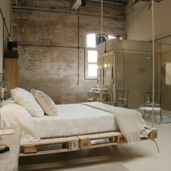 chambre-lit-suspendu-palette-idée-aménagement